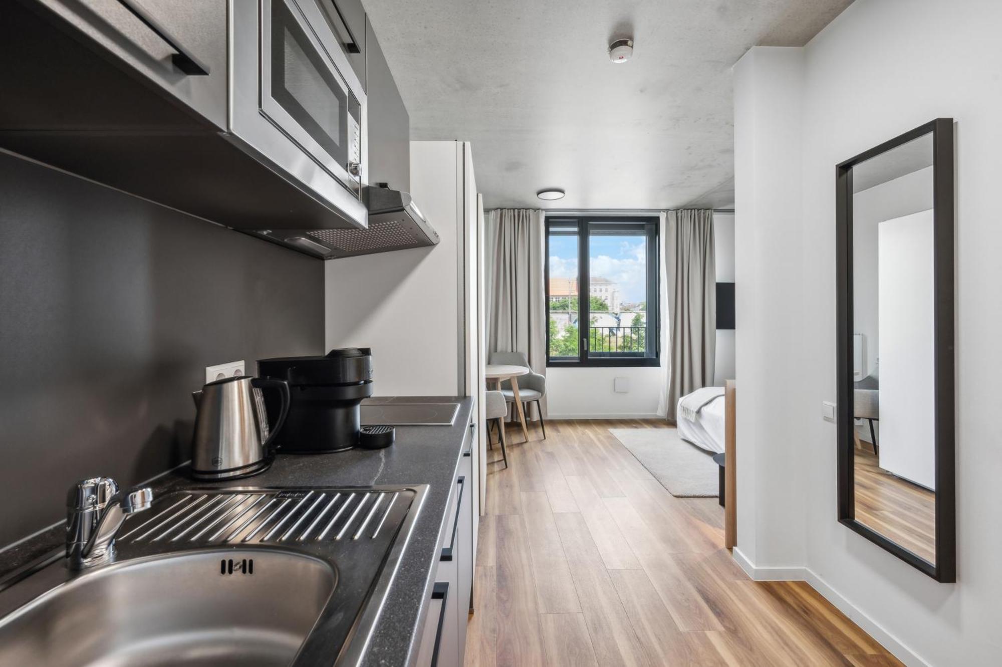 Habyt-The Waterfront Berlin Exterior photo